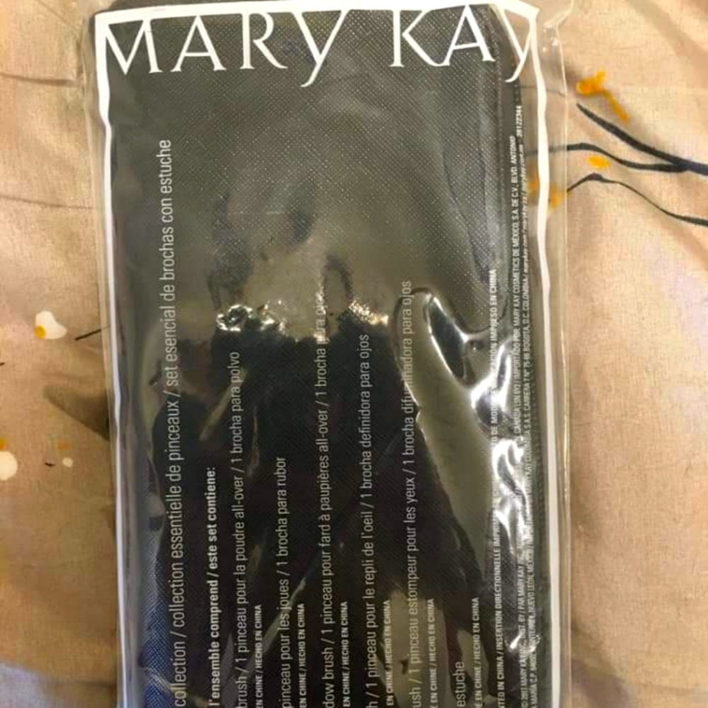 Mary Kay Brush Set